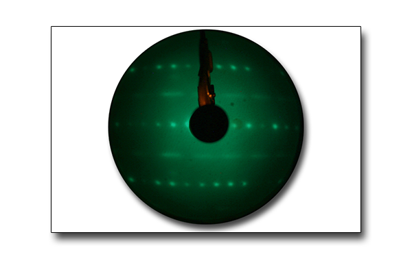 Low energy electron diffraction (LEED)