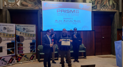 Alán Aspuru-Guzik celebrato dall'Università di Toronto per il conseguimento del Premio Senior PRISM 2024